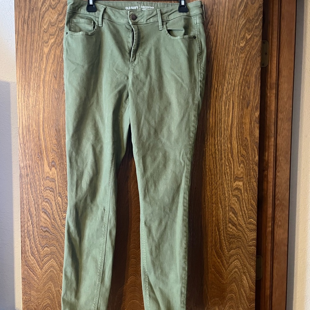 Old Navy green Rockstar Pants